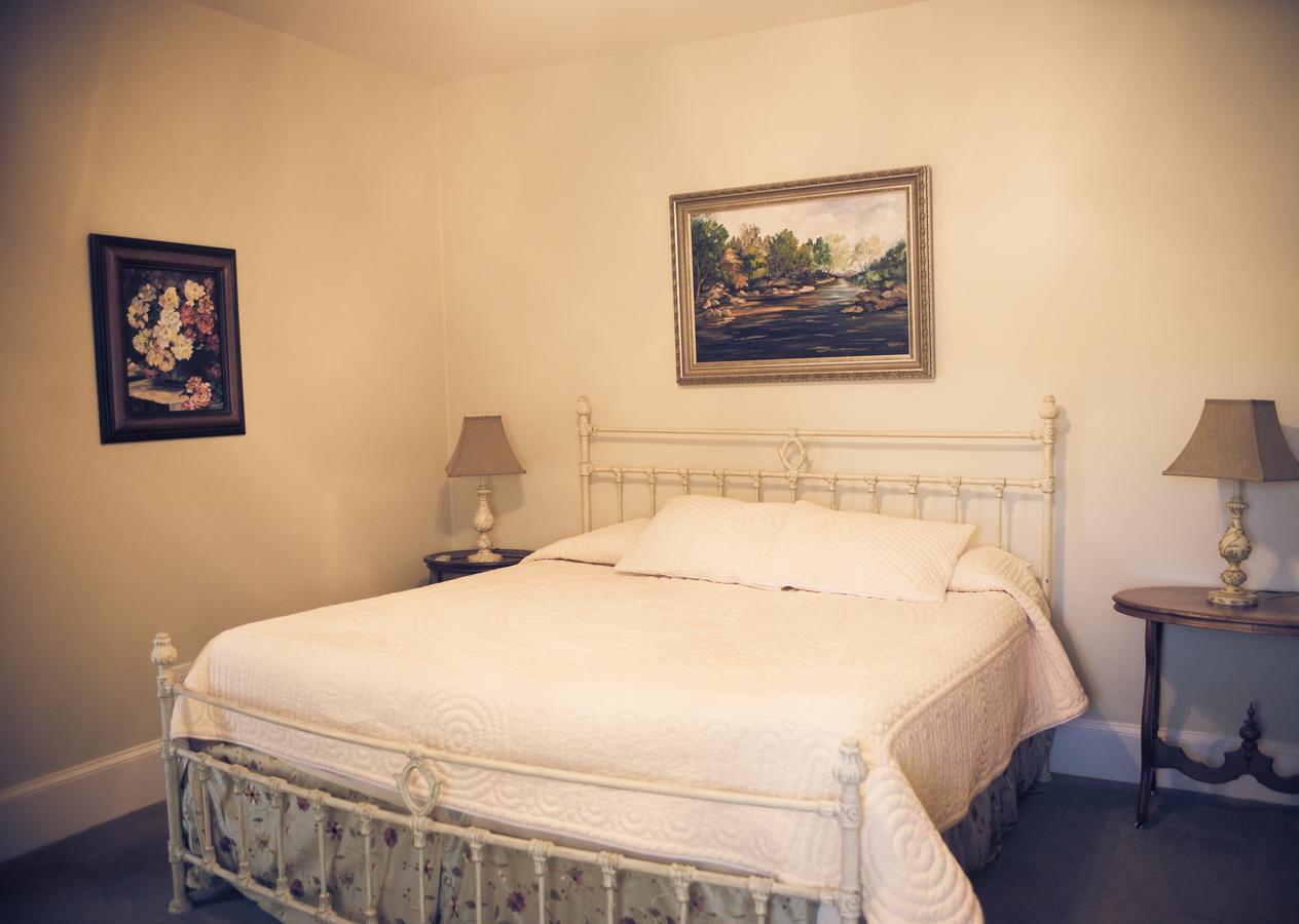 The Glendalia Boutique Hotel Glendale Exterior photo